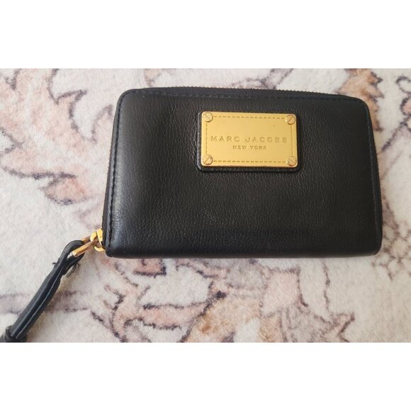 Marc by Marc Jacobs Black Leather Full Zip Wallet - Picture 1 of 5